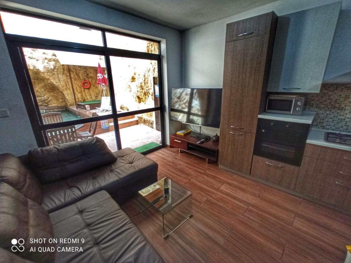 Town House With Private Pool In Village Centre Kalkara Dış mekan fotoğraf