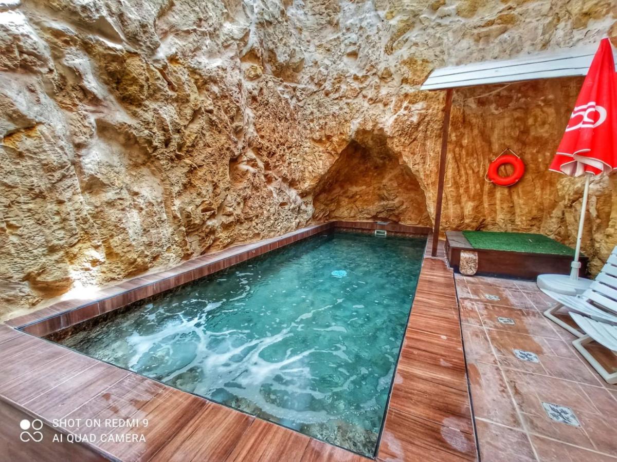 Town House With Private Pool In Village Centre Kalkara Dış mekan fotoğraf