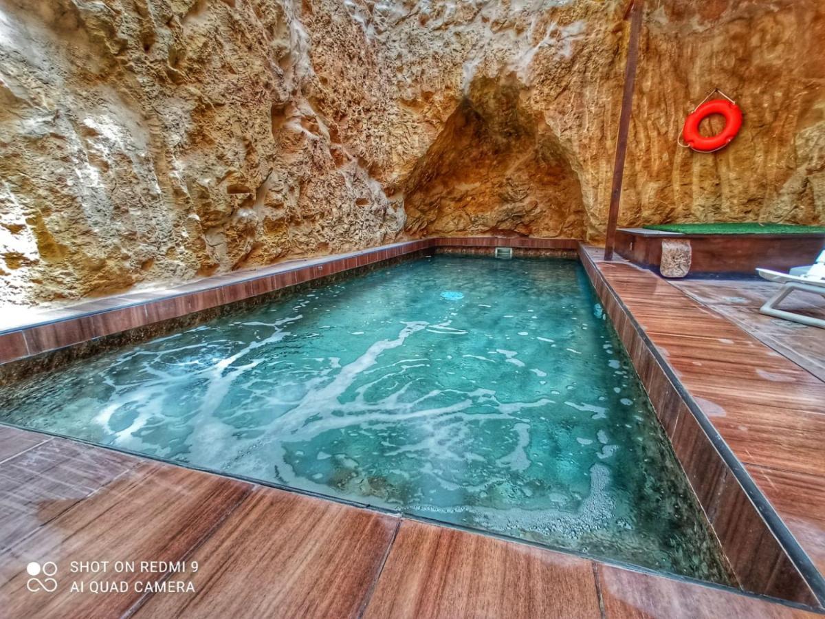 Town House With Private Pool In Village Centre Kalkara Dış mekan fotoğraf